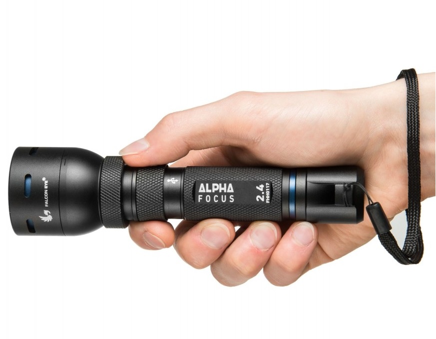 Flashlight, Falcon Eye ALPHA 2.4, 500 lm, with zoom, rechargeable, set (accumulator, USB wire remote switch), box